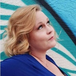 Meet your Posher, Dawn